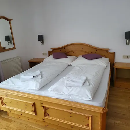 Gasthof Ramona Guest house
